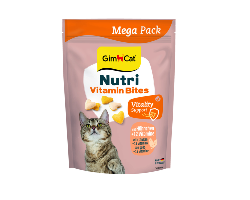 Витамины для кошек NUTRI VITAMIN BITES  сердечки с мясом курицы  425 г GimpCat